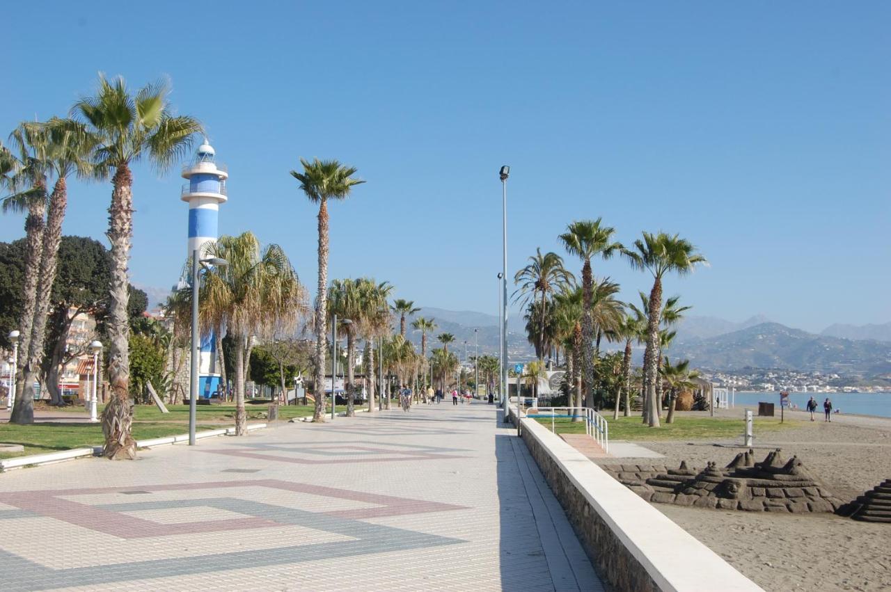 Atico Cerca Del Mar Con Vistas Daire Torre Del Mar Dış mekan fotoğraf